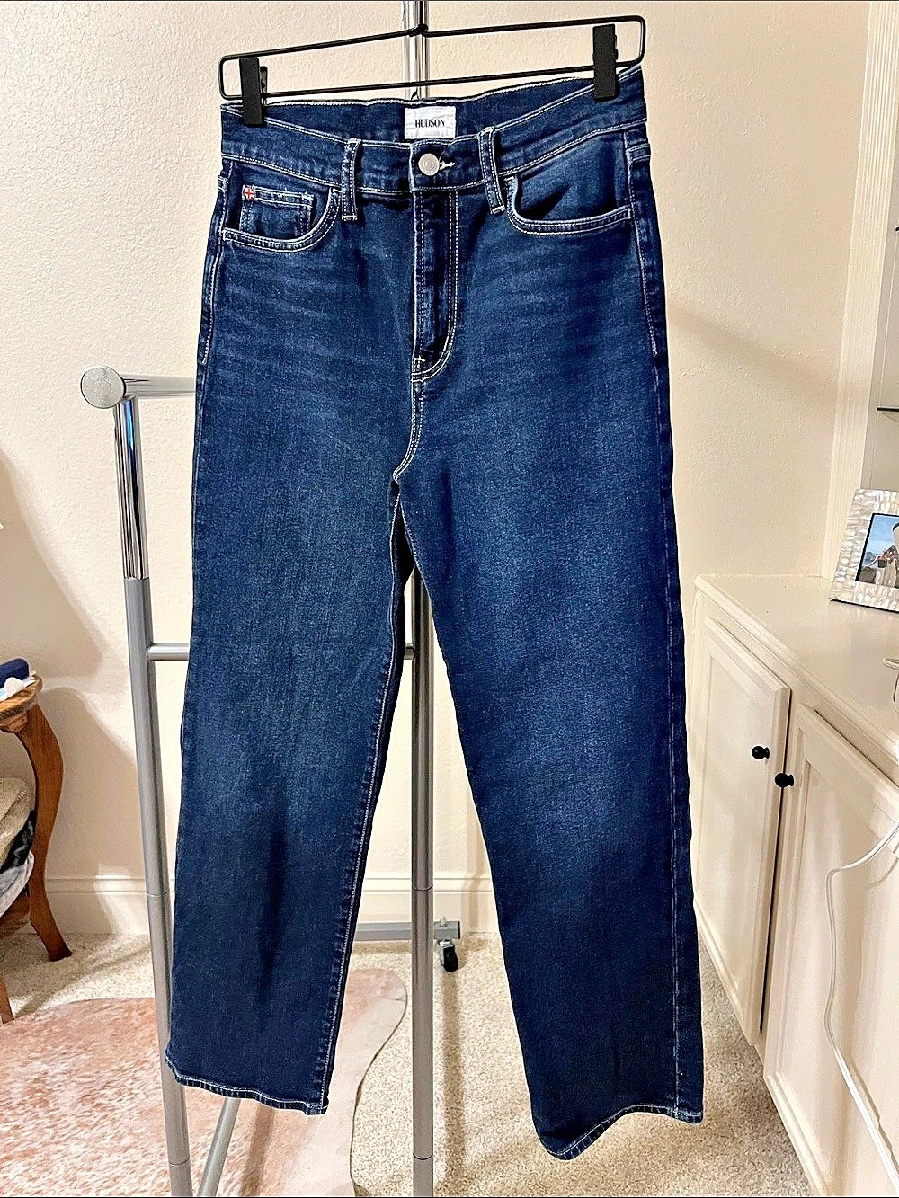 Hudson Women's Straight Leg Jeans in Blue Size 28 Like New